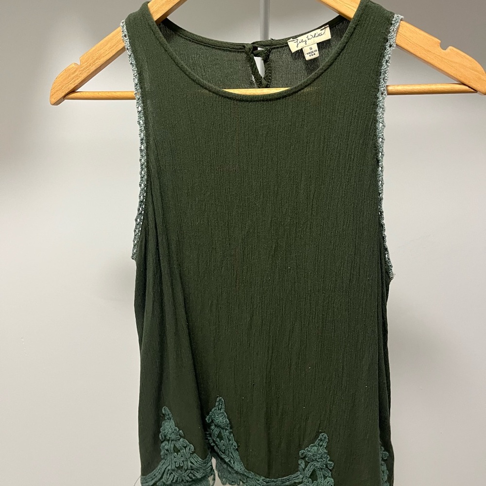 Green top S